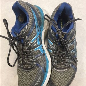 Ascis Gel Kayano 19 running shoe. Dynamic Duomax.